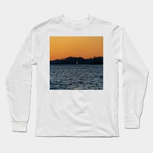 Sailing away at Sunset Long Sleeve T-Shirt